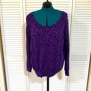 Torrid Size 3 Purple Animal Print Scoopneck Sweater